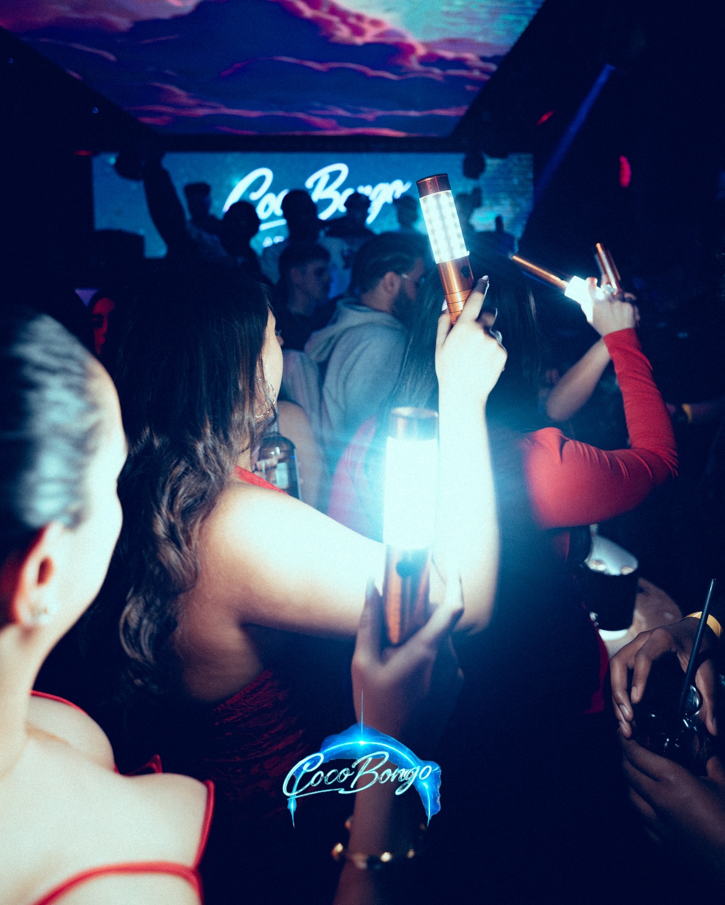 Crowd au Coco Bongo After Club